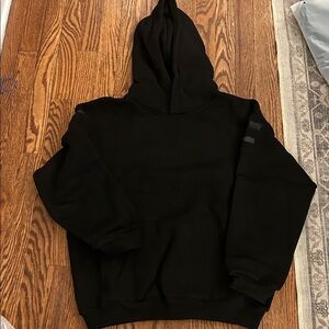 NWT Comfrt Kids Hoodie and Sweatpants - Obsidian Black Travel Essentials (XL)